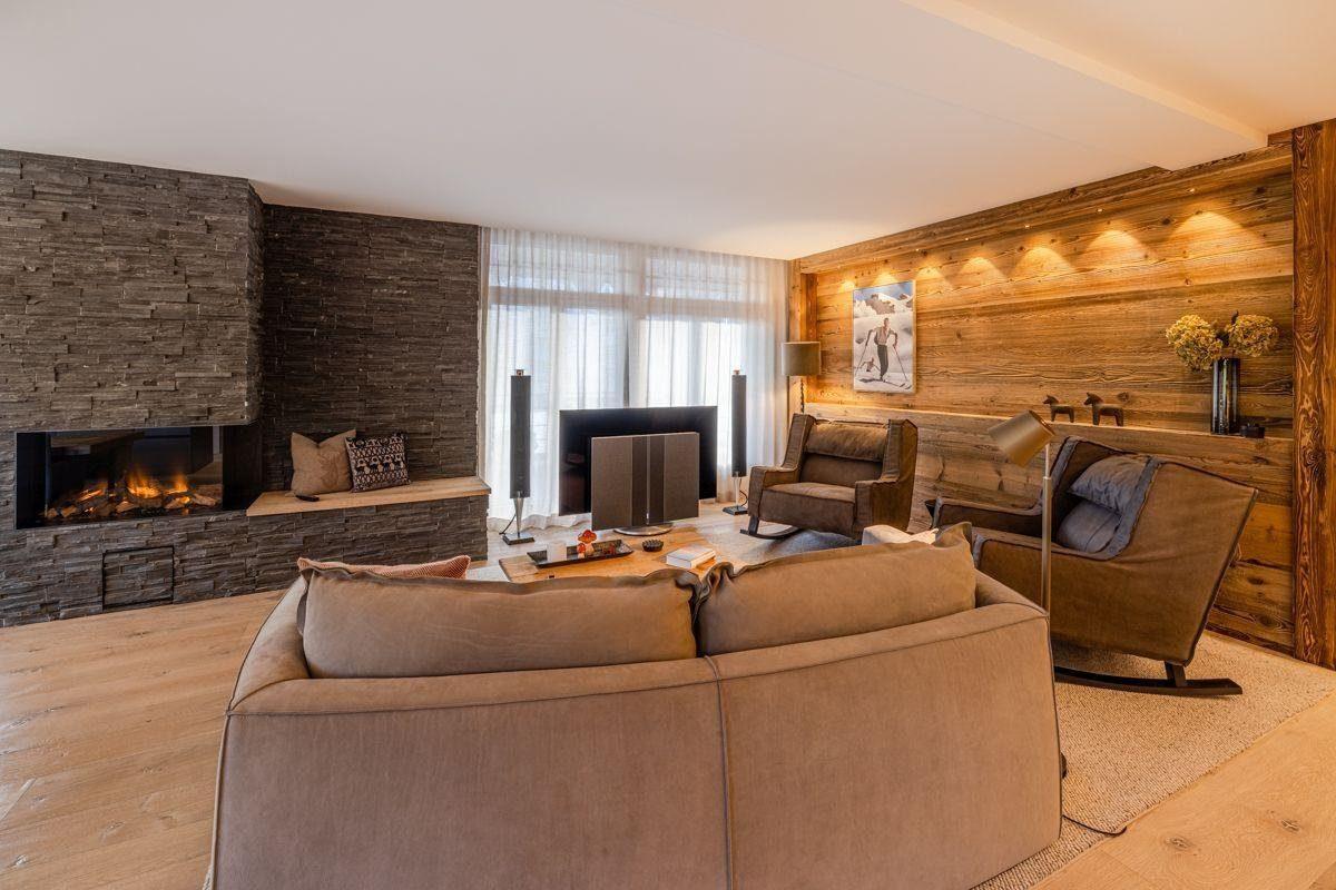 Penthouse Promenade