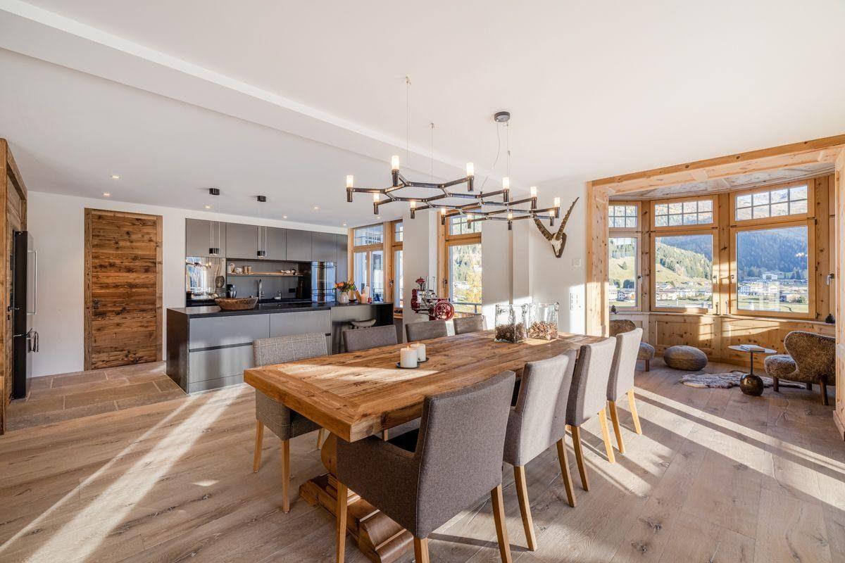 Penthouse Promenade