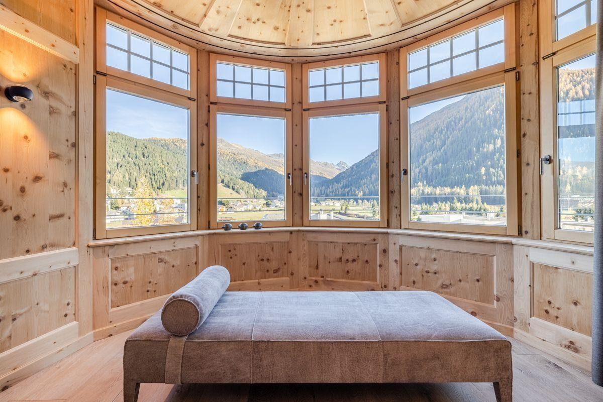 Penthouse Promenade