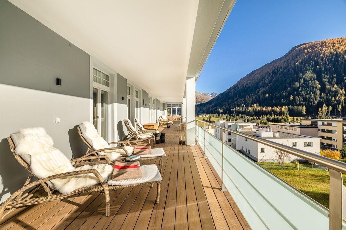 Penthouse Promenade