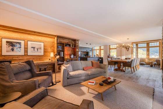 Penthouse Promenade